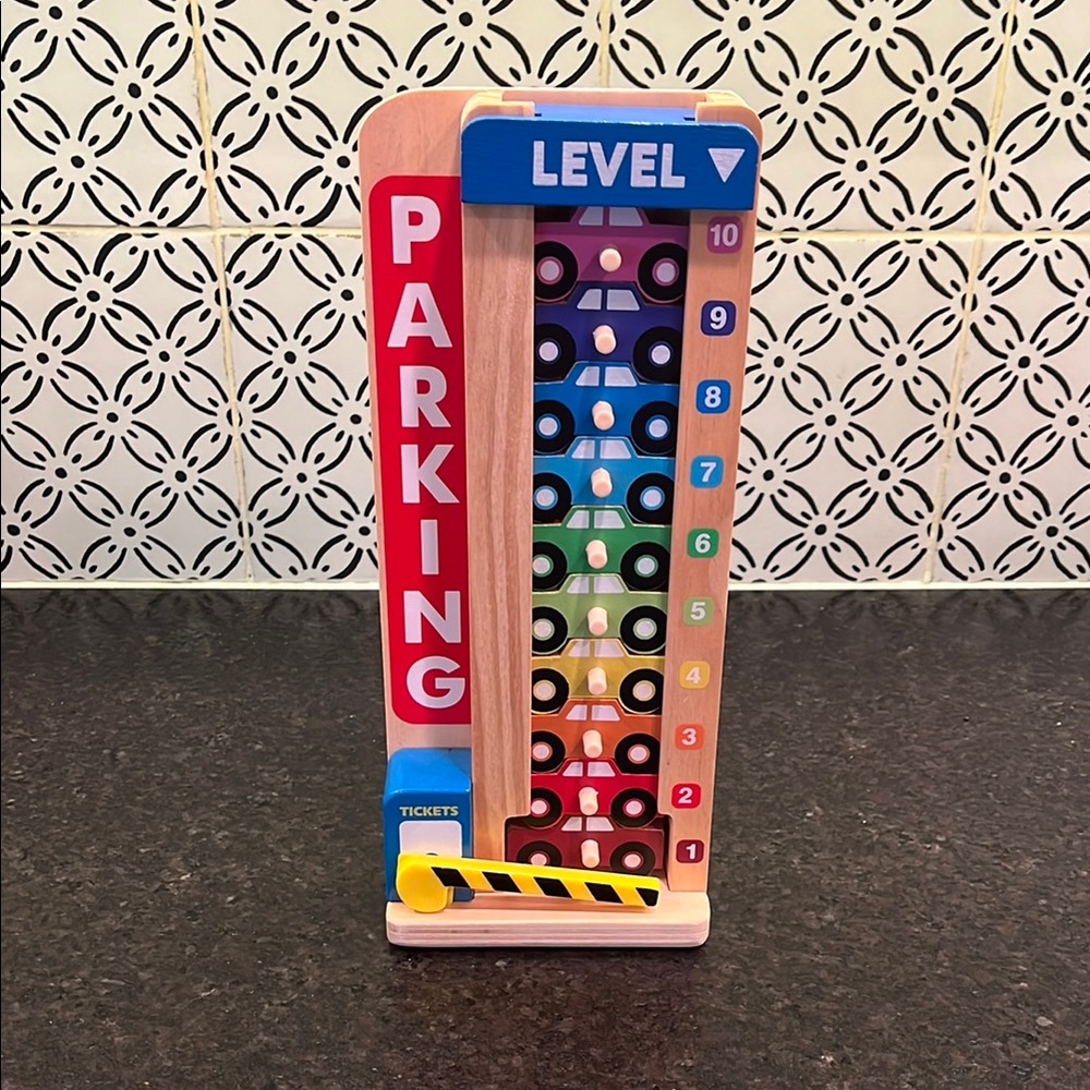 Melissa & Doug Wooden Parking Garage